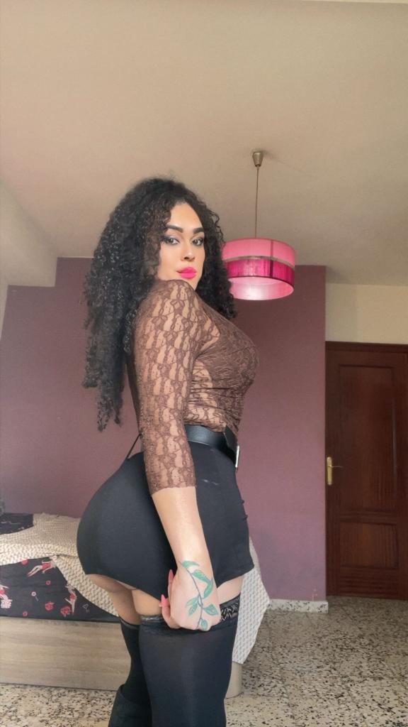 613775852: Travesti en Jaén