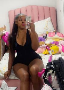 Chica busca chico en Barcelona: 