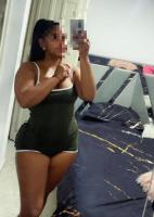 614649543: Chica busca chico en Barcelona