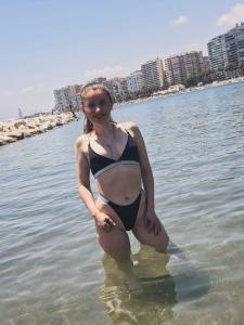 617357534: Chica busca chico en Vizcaya