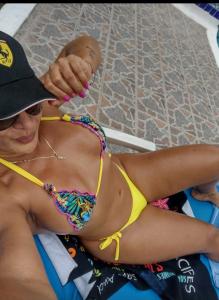 Chica busca chico en Sevilla: 