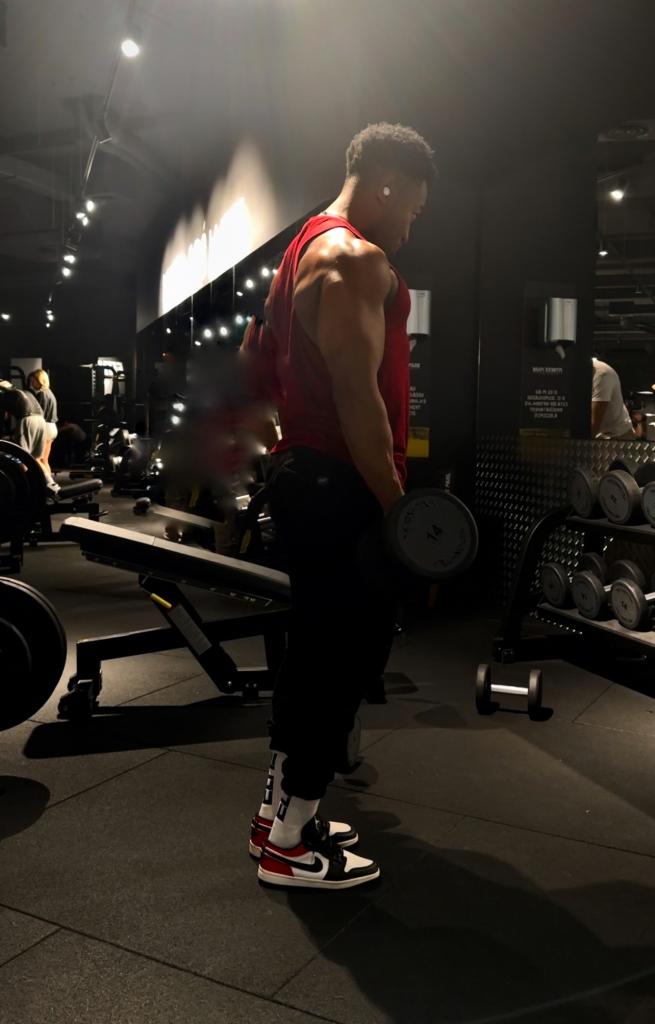 Chica busca chico en Barcelona: 