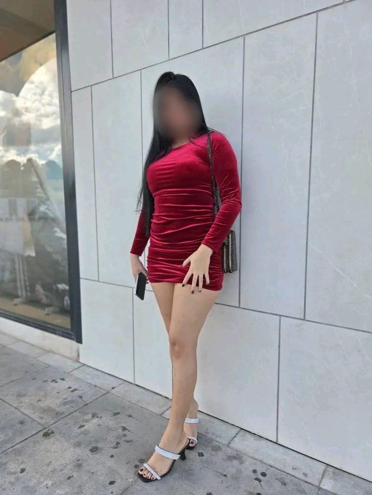 614435108: Chica busca chico en Cádiz