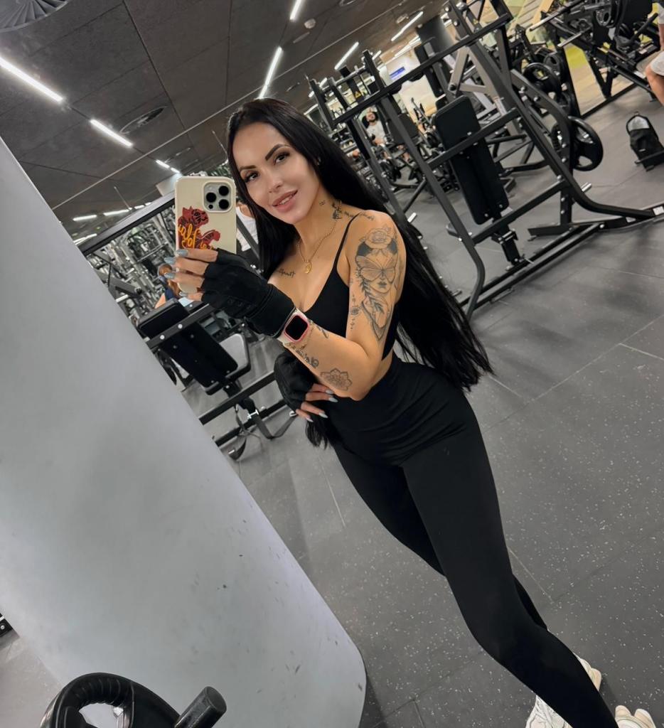 667490654: Chica busca chico en Alicante