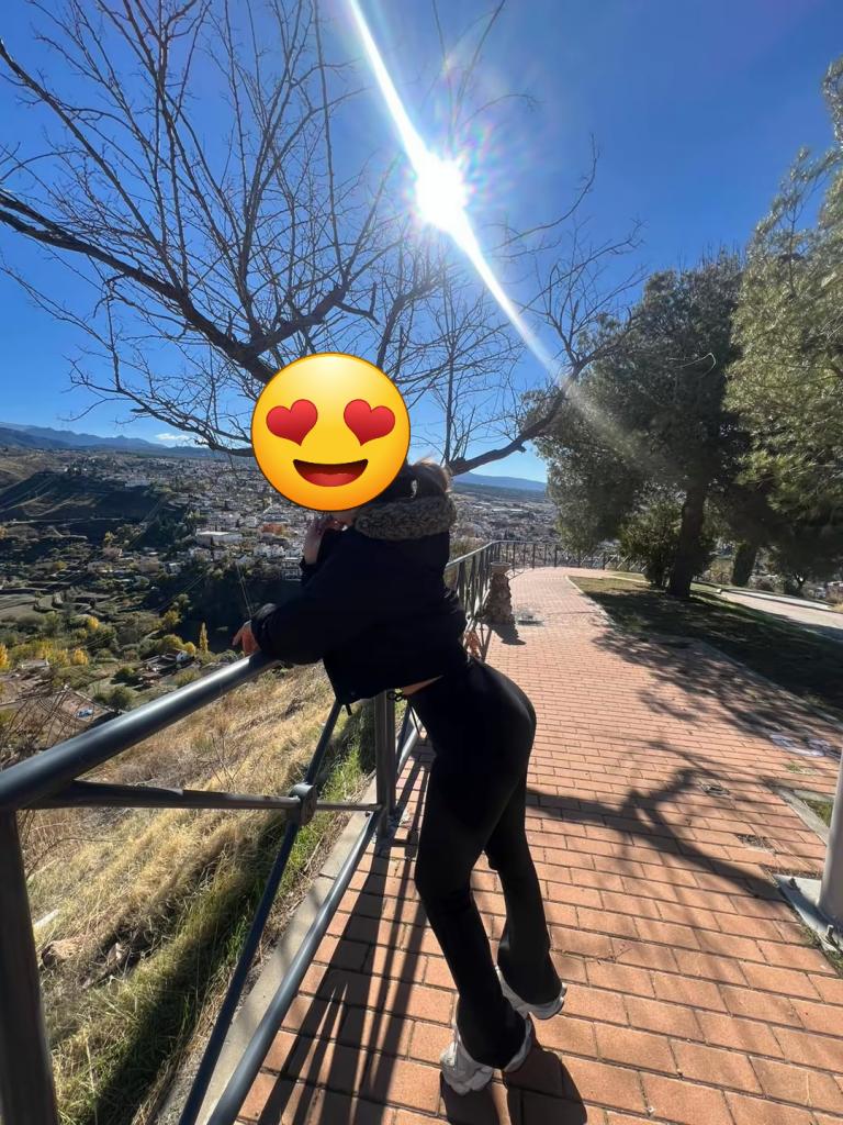 Chica busca chico en Almería: 