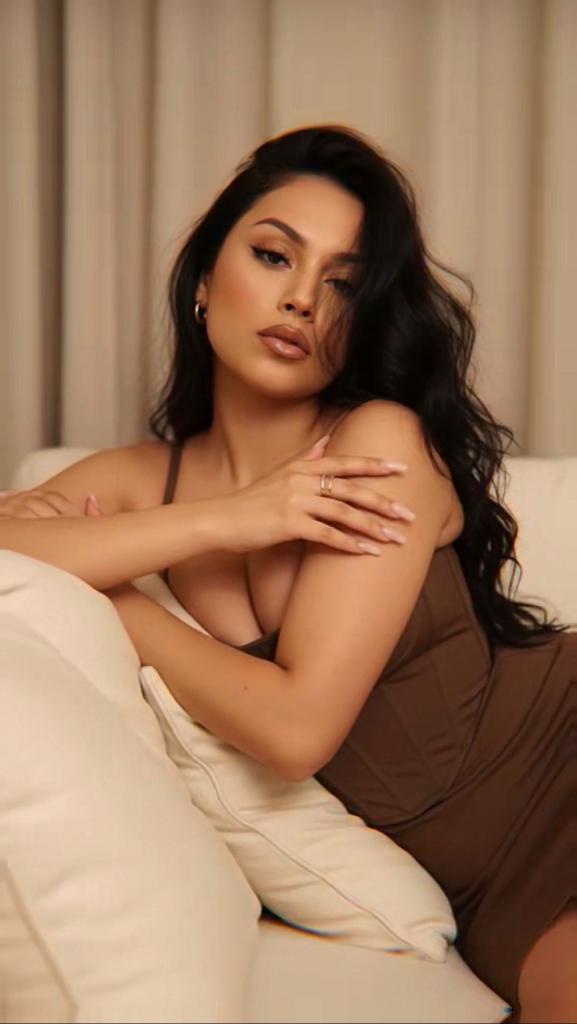 644308408: Chica busca chico en Jaén