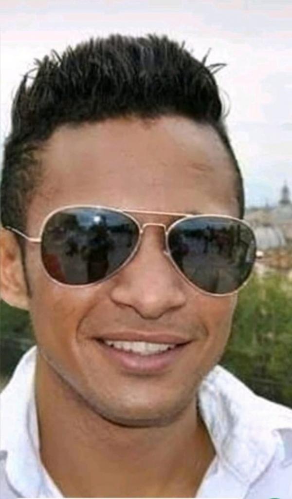 Chico busca chica en Huelva: 