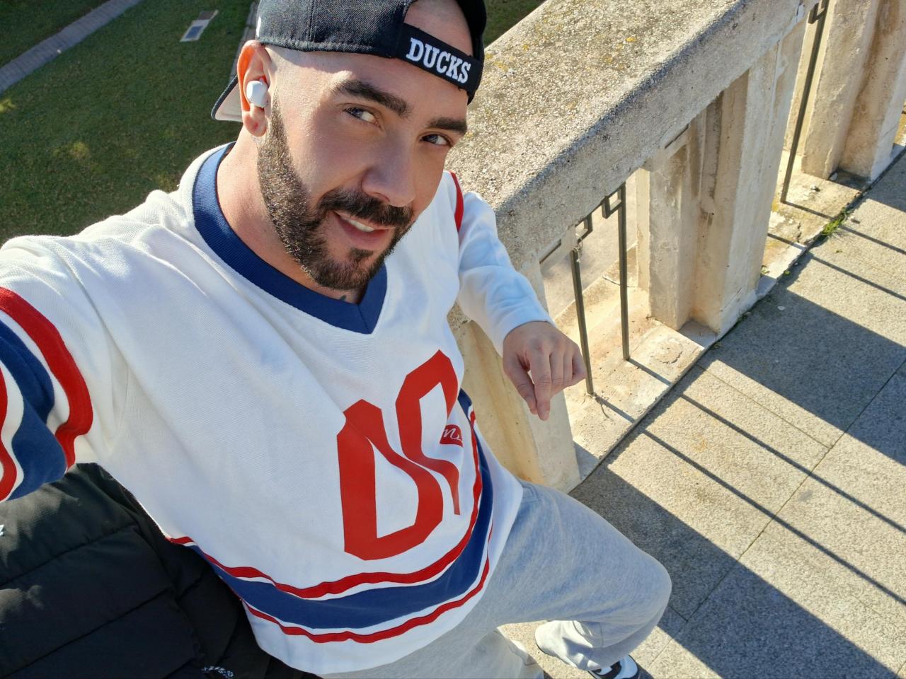 Chico busca chica en Valencia: 