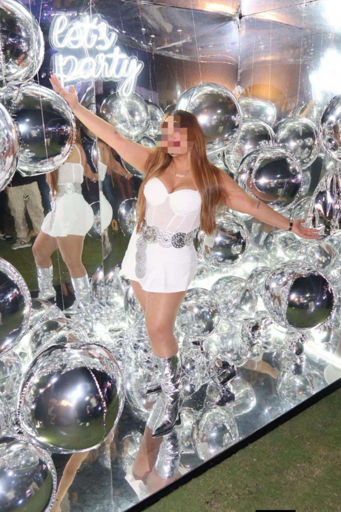 Chica busca chico en Soria: 