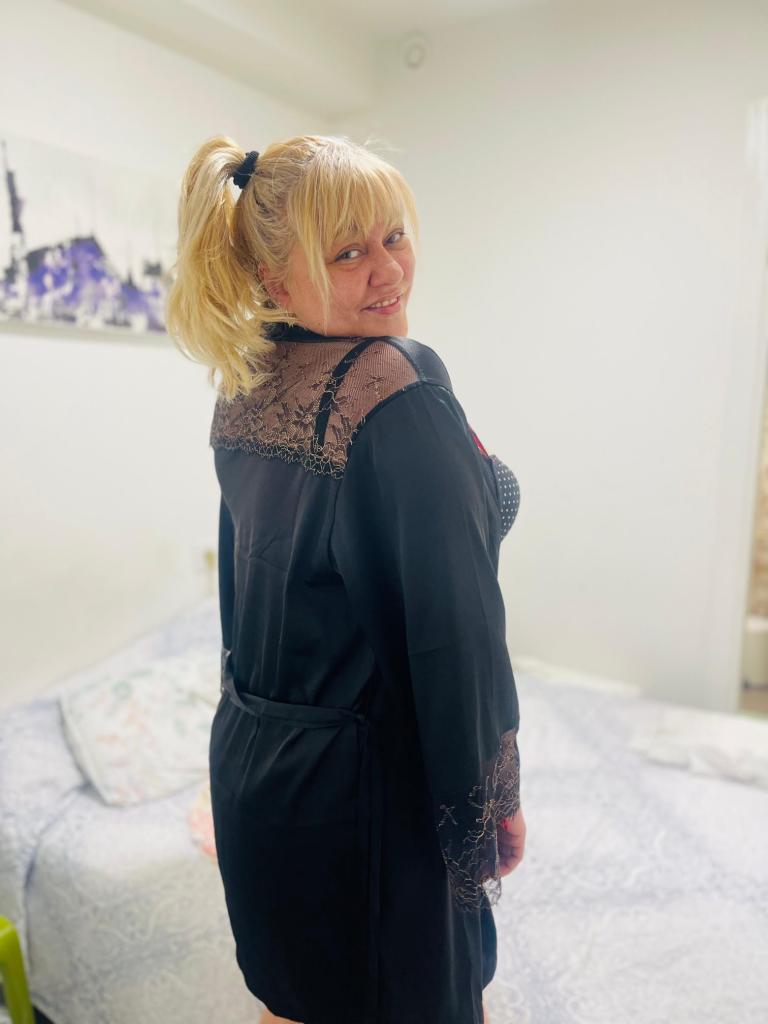 Chica busca chico en Alicante: 