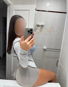 632239833: Chica busca chico en Madrid