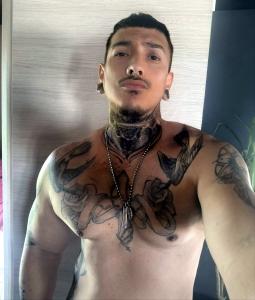 645567687: Chico busca chica en Cádiz