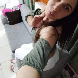 632355422: Chica busca chico en Barcelona