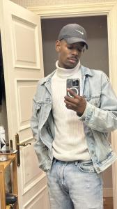 667021094: Chico busca chica en Madrid