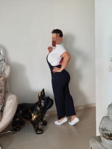 641265246: Chica busca chico en Barcelona