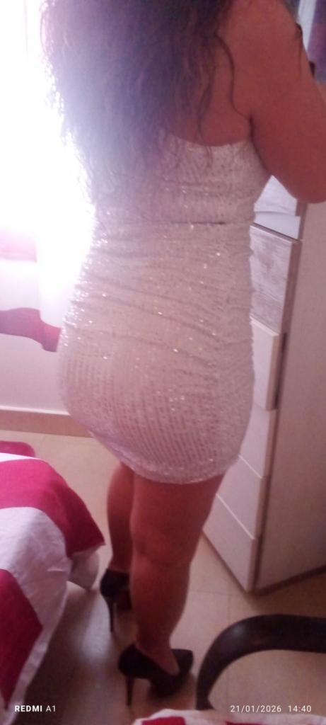 612453078: Chica busca chico en Murcia