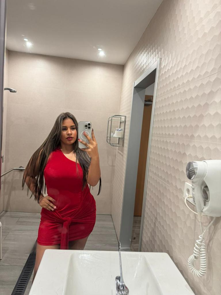 613965418: Chica busca chico en Córdoba