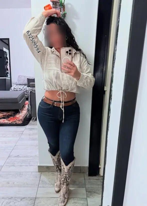 632509594: Chica busca chico en Cádiz