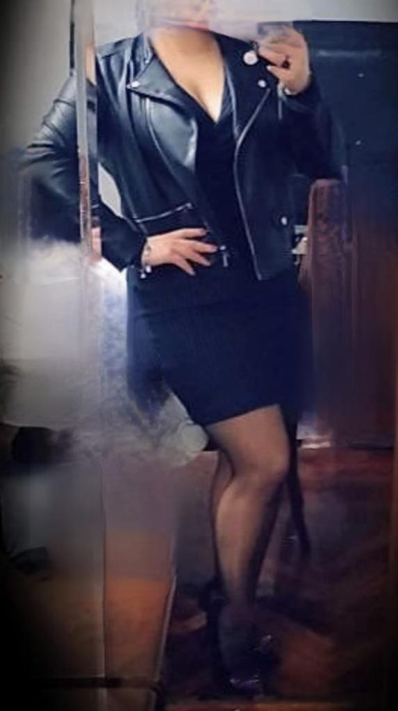 Chica busca chico en Lugo: 