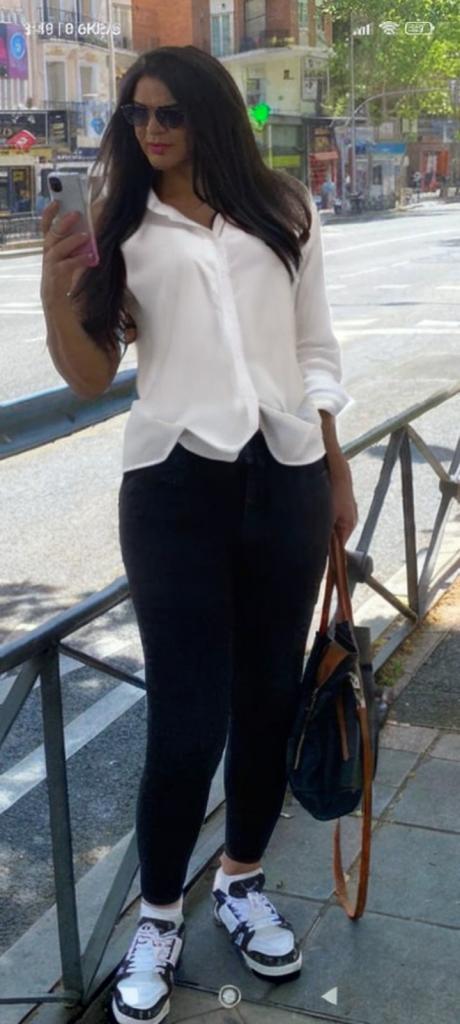 611293140: Transexual en Cantabria