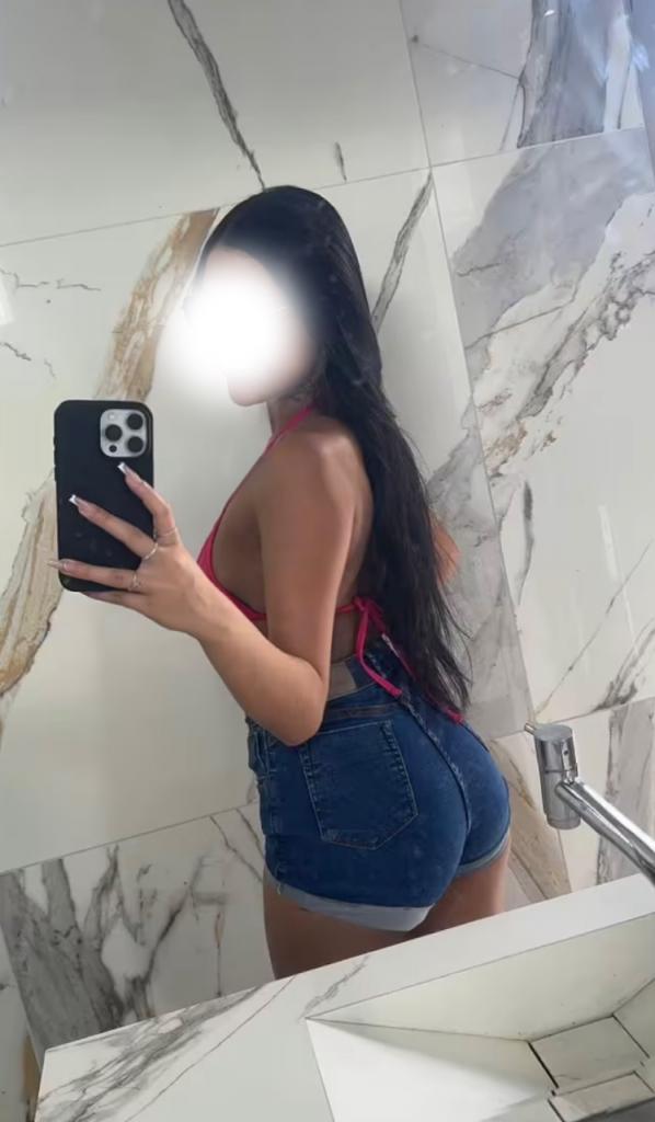 637192089: Chica busca chico en Tenerife
