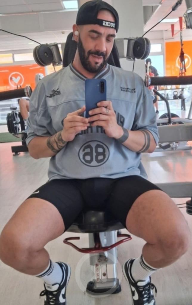 613838016: Chico busca chica en Valencia