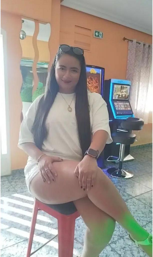 Chica busca chico en Almería: 