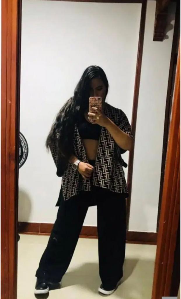 Chica busca chico en Almería: 