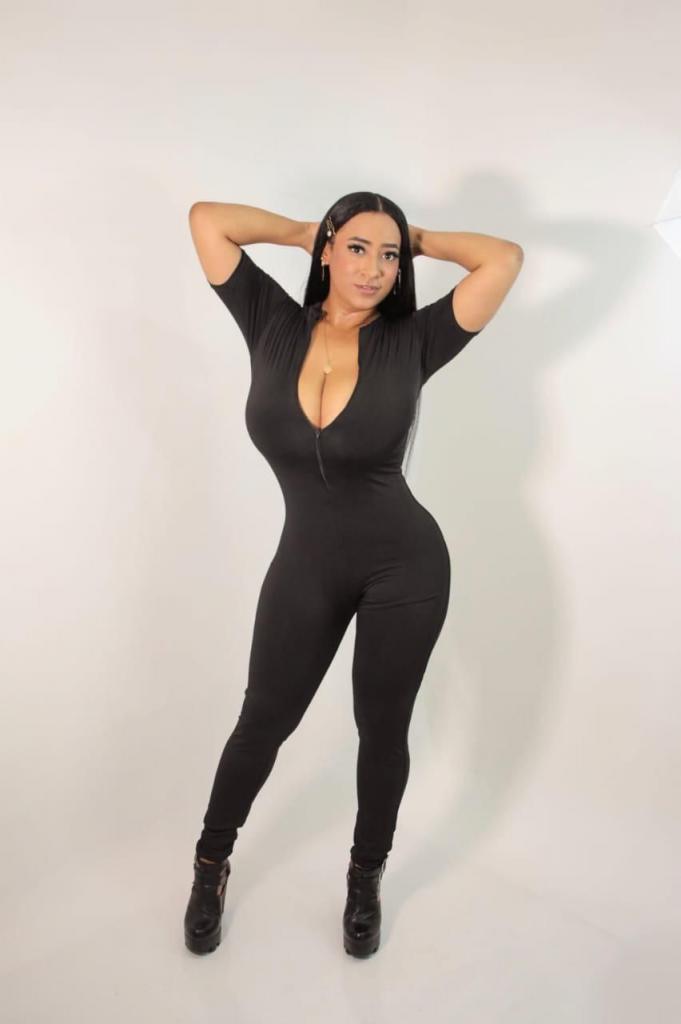 Chica busca chico en Sevilla: 