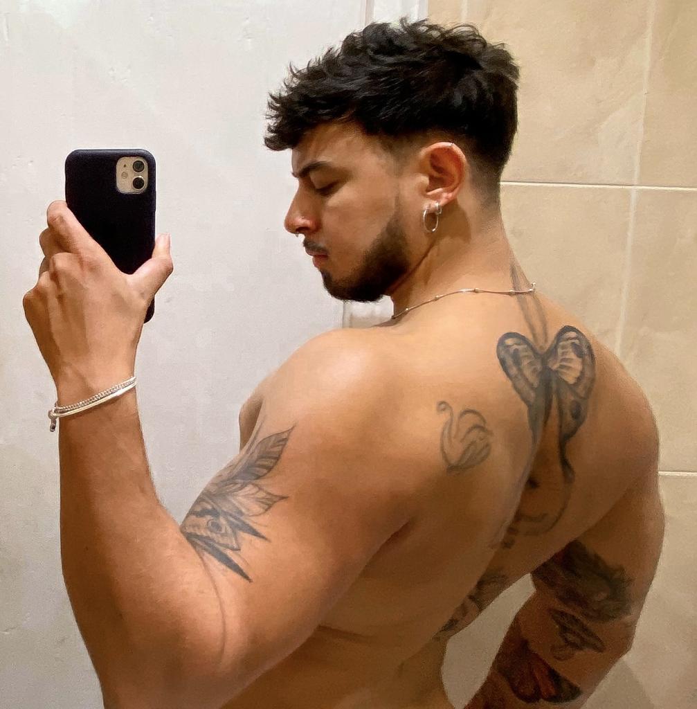 672044911: Chico busca chica en Navarra