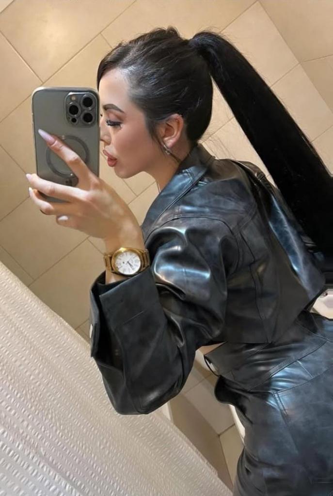 647308403: Chica busca chico en Badajoz