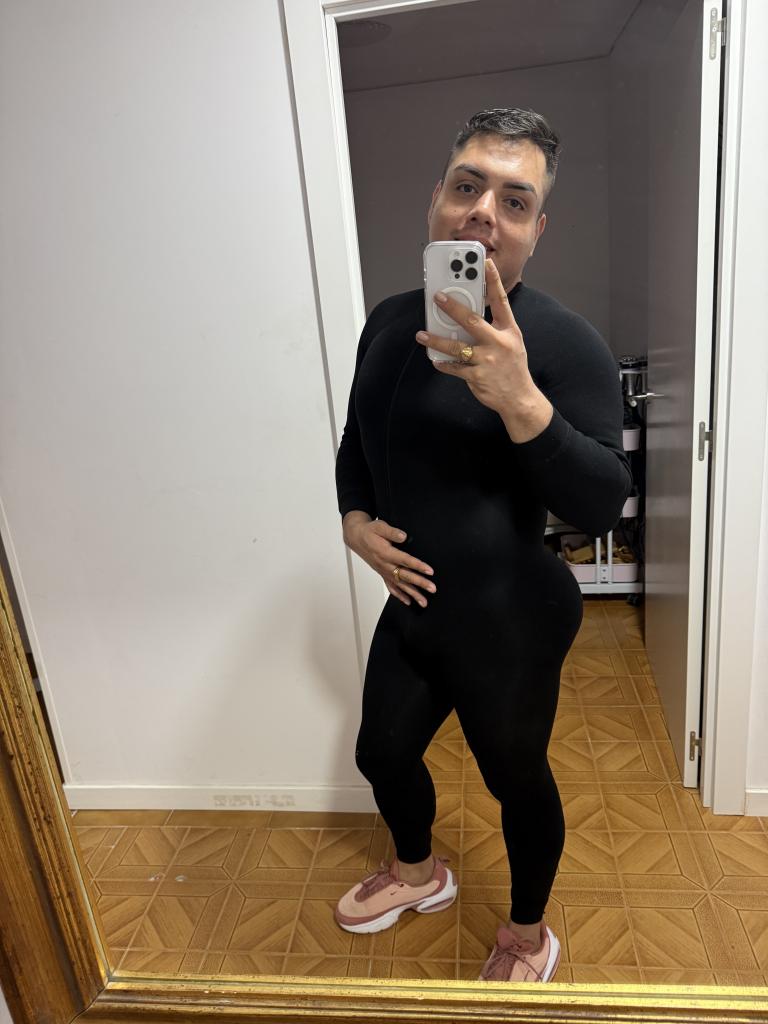 624959342: Chico busca chica en Valencia