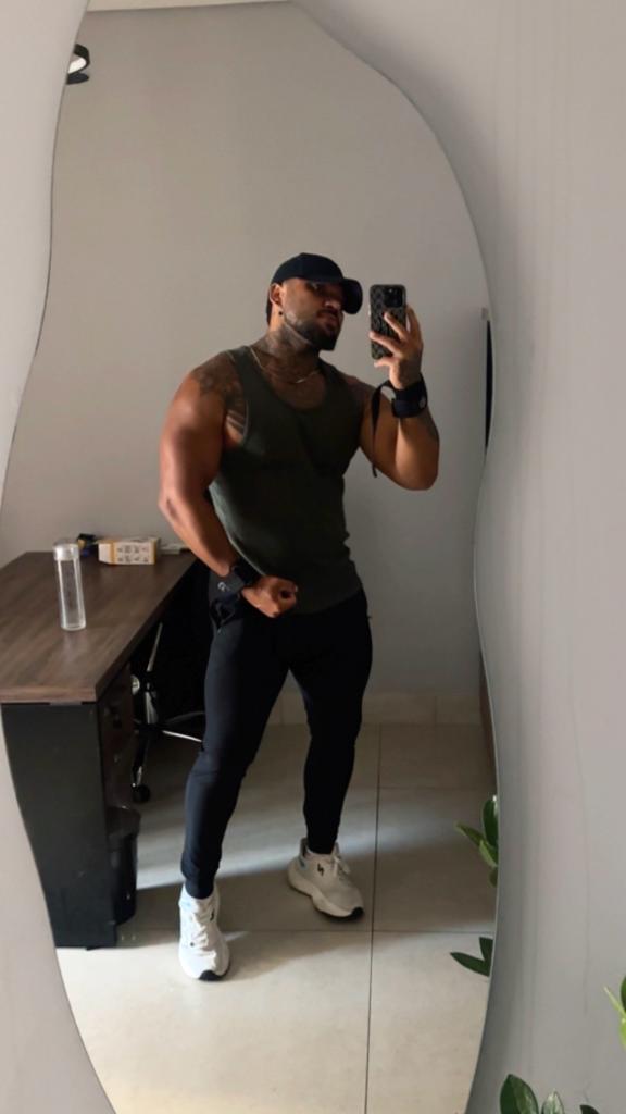 Chico busca chica en Valencia: 