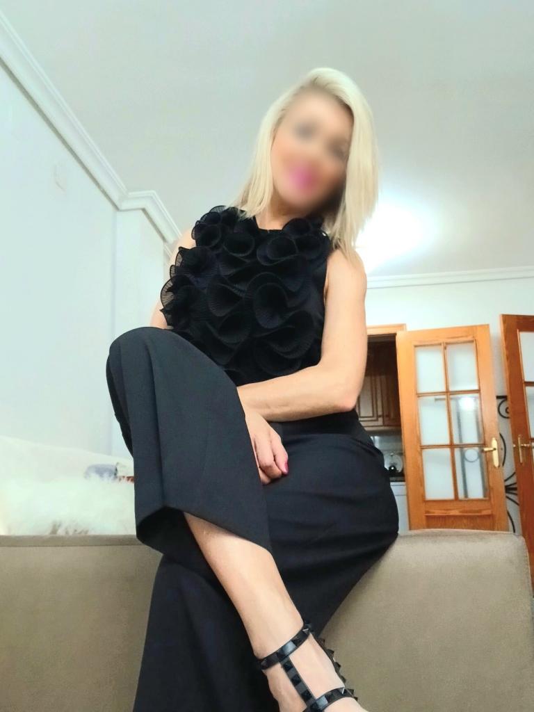 Chica busca chico en Alicante: 