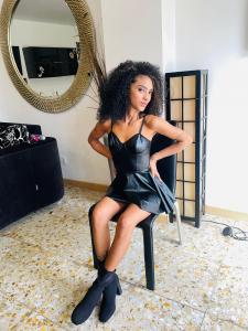 627148075: Chica busca chico en Málaga