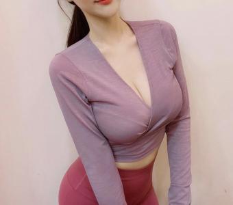 697225987: Chica busca chico en Valencia