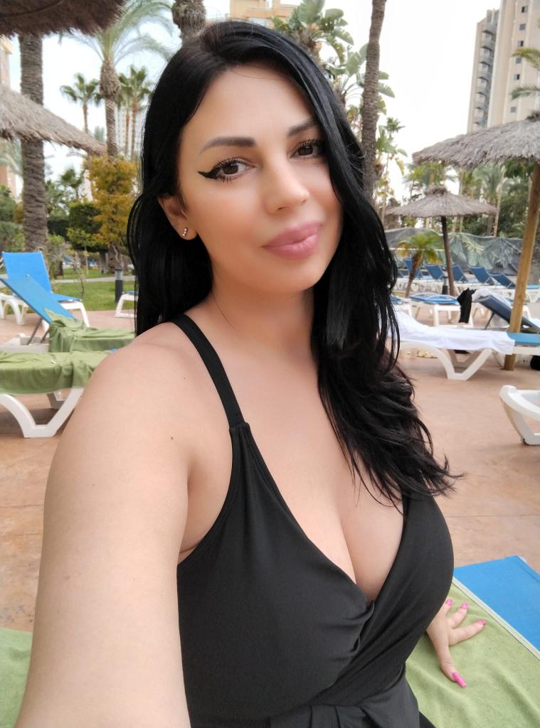 Chica busca chico en Alicante: 