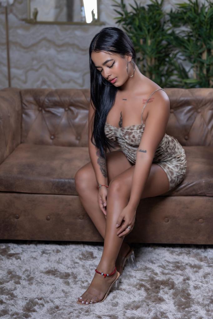 Chica busca chico en Barcelona: Chica busca chico