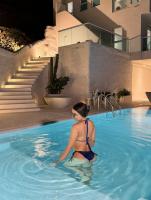 614748891: Chica busca chico en Tarragona