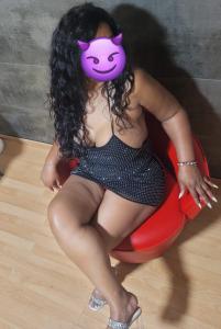 623503384: Chica busca chico en Barcelona