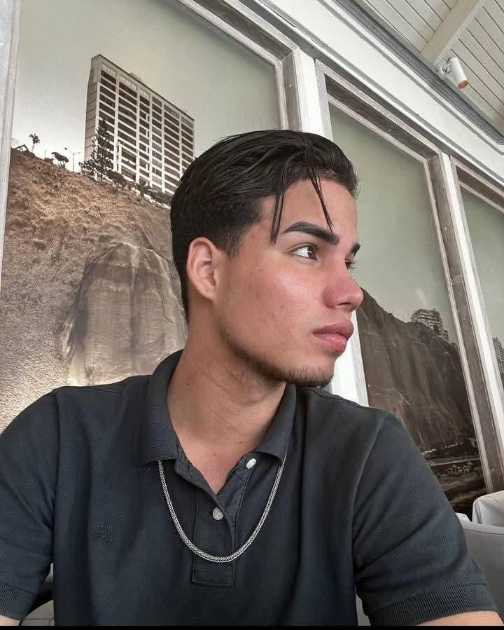 Chico busca chica en Alicante: 