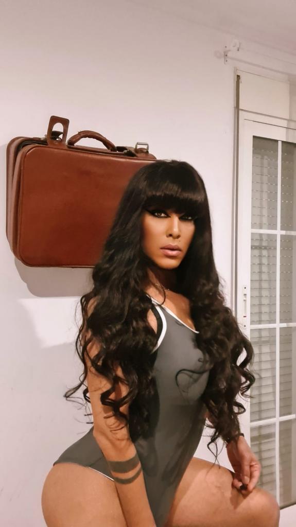 643706066: Travesti en Pontevedra