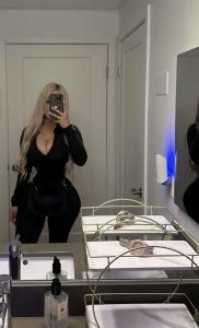 637975149: Chica busca chico en Ávila