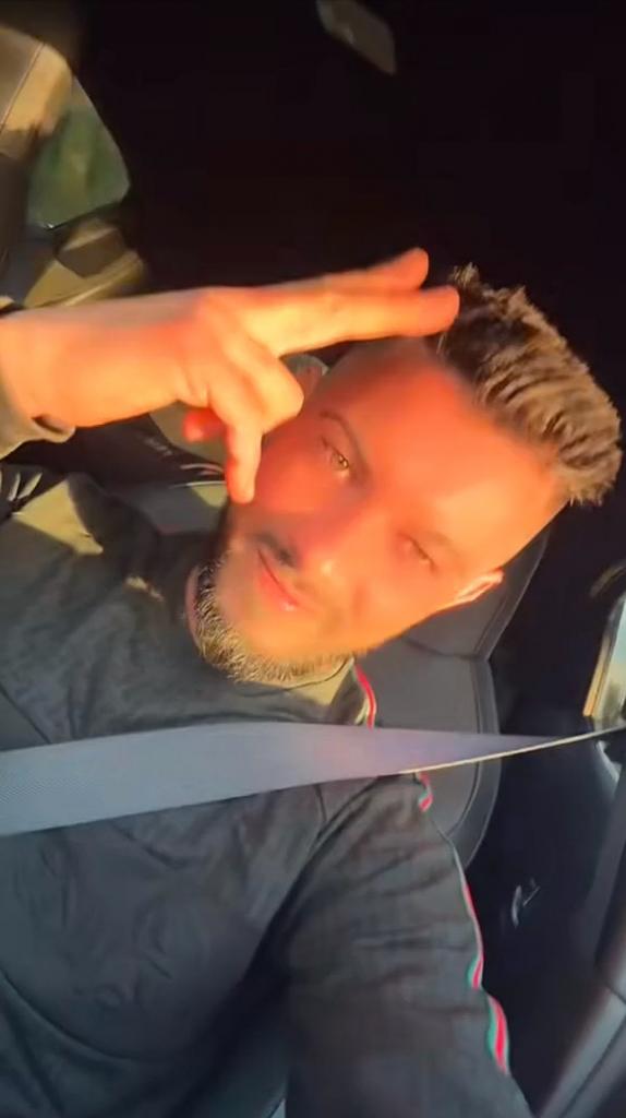 670643587: Chico busca chica en Málaga