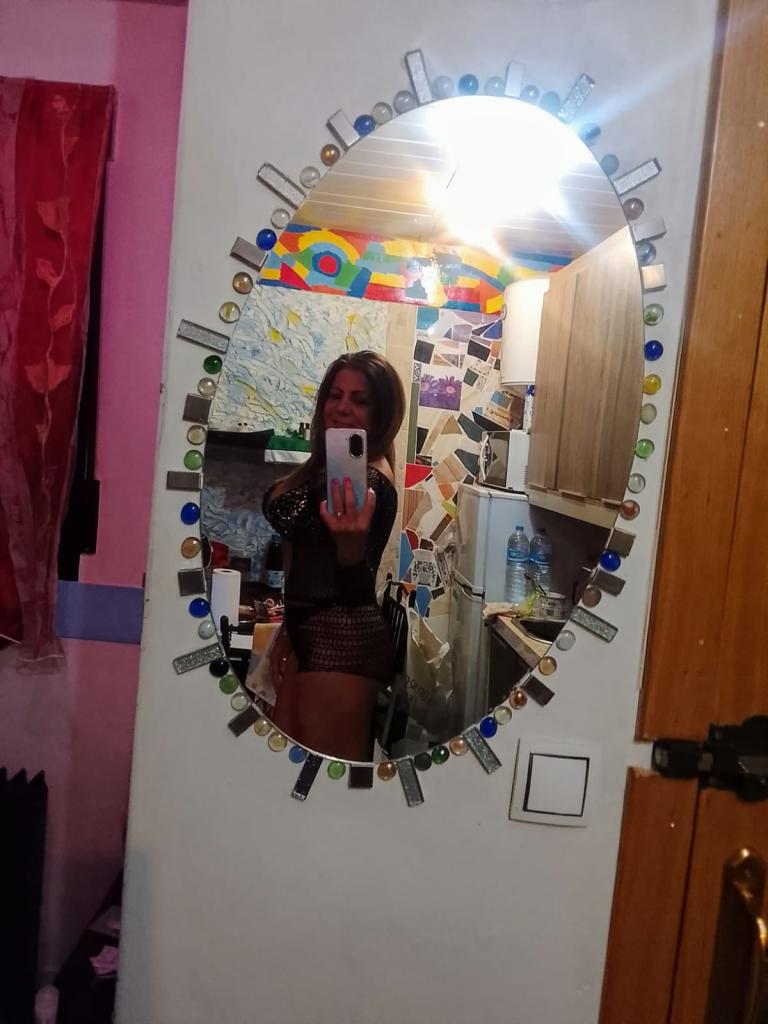 643321295: Chica busca chico en Jaén