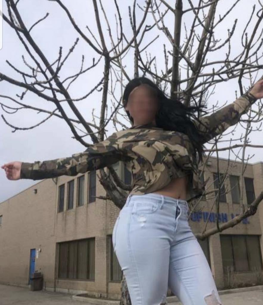 Chica busca chico en Gerona: 