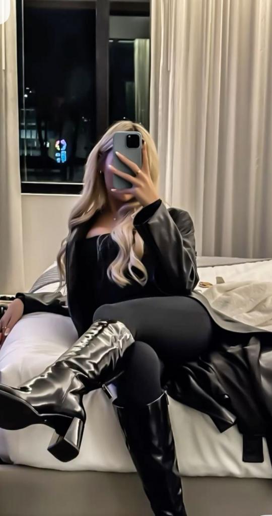 Chica busca chico en Sevilla: 