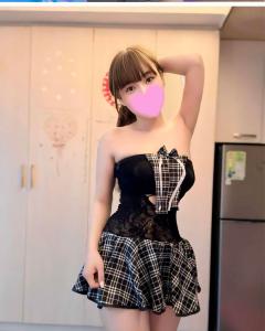 627863113: Chica busca chico en Madrid