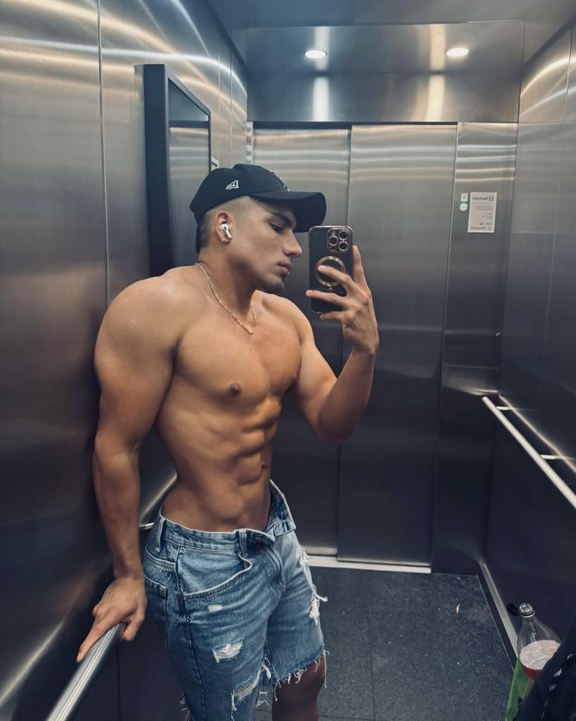 Chico busca chica en Navarra: 