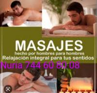 744608008: Chica busca chico en Málaga